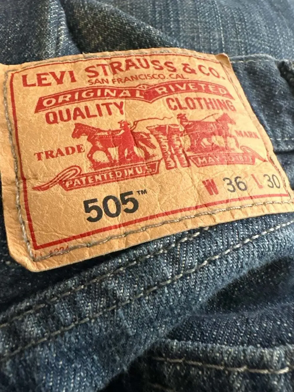 Levi's 505 Straight Fit Medium Wash Denim Jeans